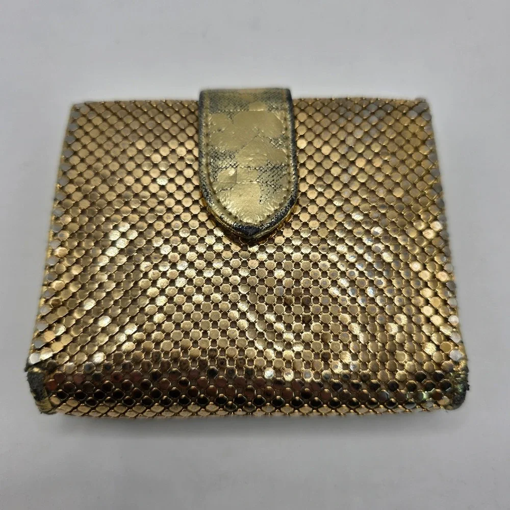 Whiting and Davis Vintage Gold Metal Mesh Bi-fold Wallet ID Window Card Slots